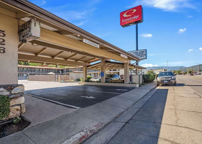 Econo Lodge Inn & Suites Yreka